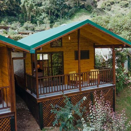 Cabinas El Quetzal San Gerardo de Dota Bagian luar foto
