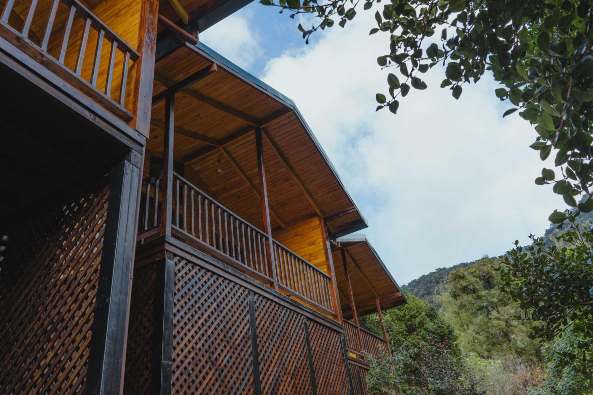 Cabinas El Quetzal San Gerardo de Dota Bagian luar foto